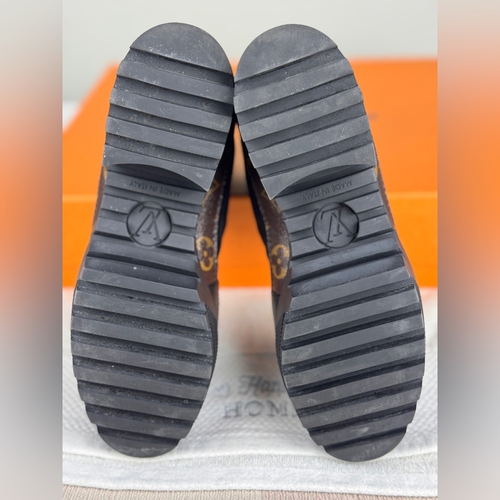 Louis Vuitton Laureate Black Monogram Platform Desert Boots (Size 36 ) - Picture 13 of 15